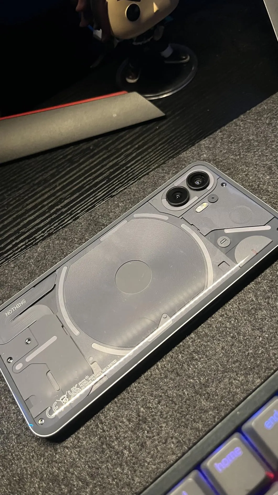 Nothing Phone (2)